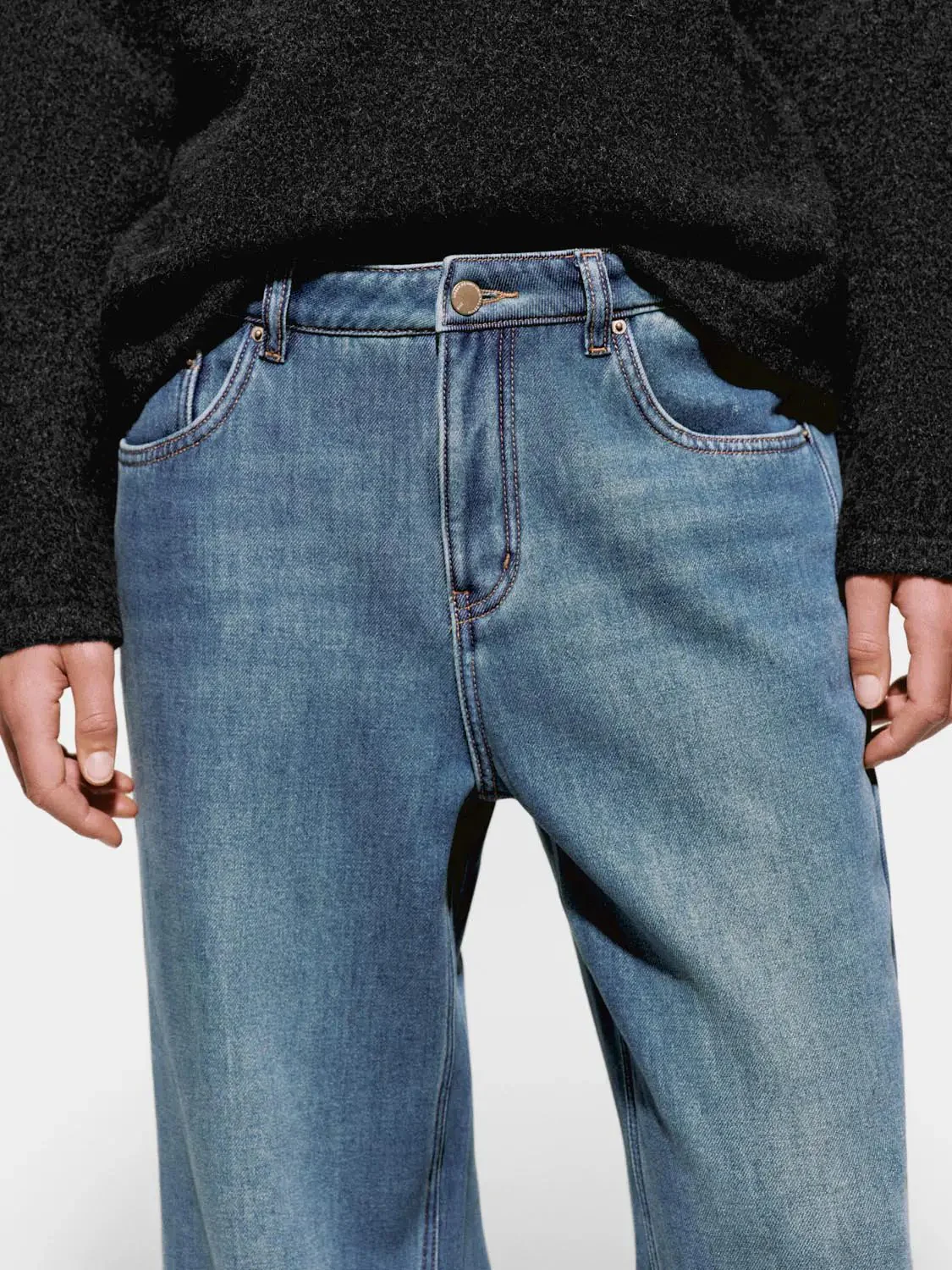 2636-washed-thick-wide-leg-jeans-5.webp Washed Thick Wide Leg Jeans