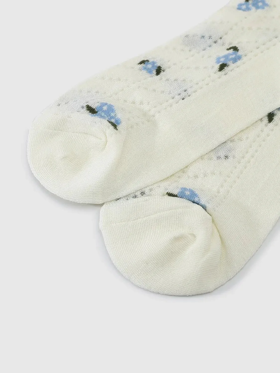 268-frill-detail-intarsia-knitted-socks-4.webp Frill Detail Intarsia Knitted Socks