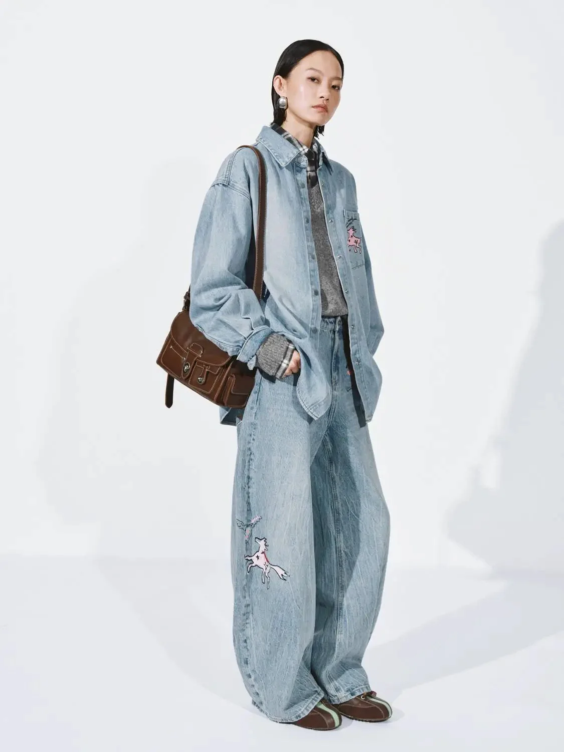 Printed Barrel Jeans