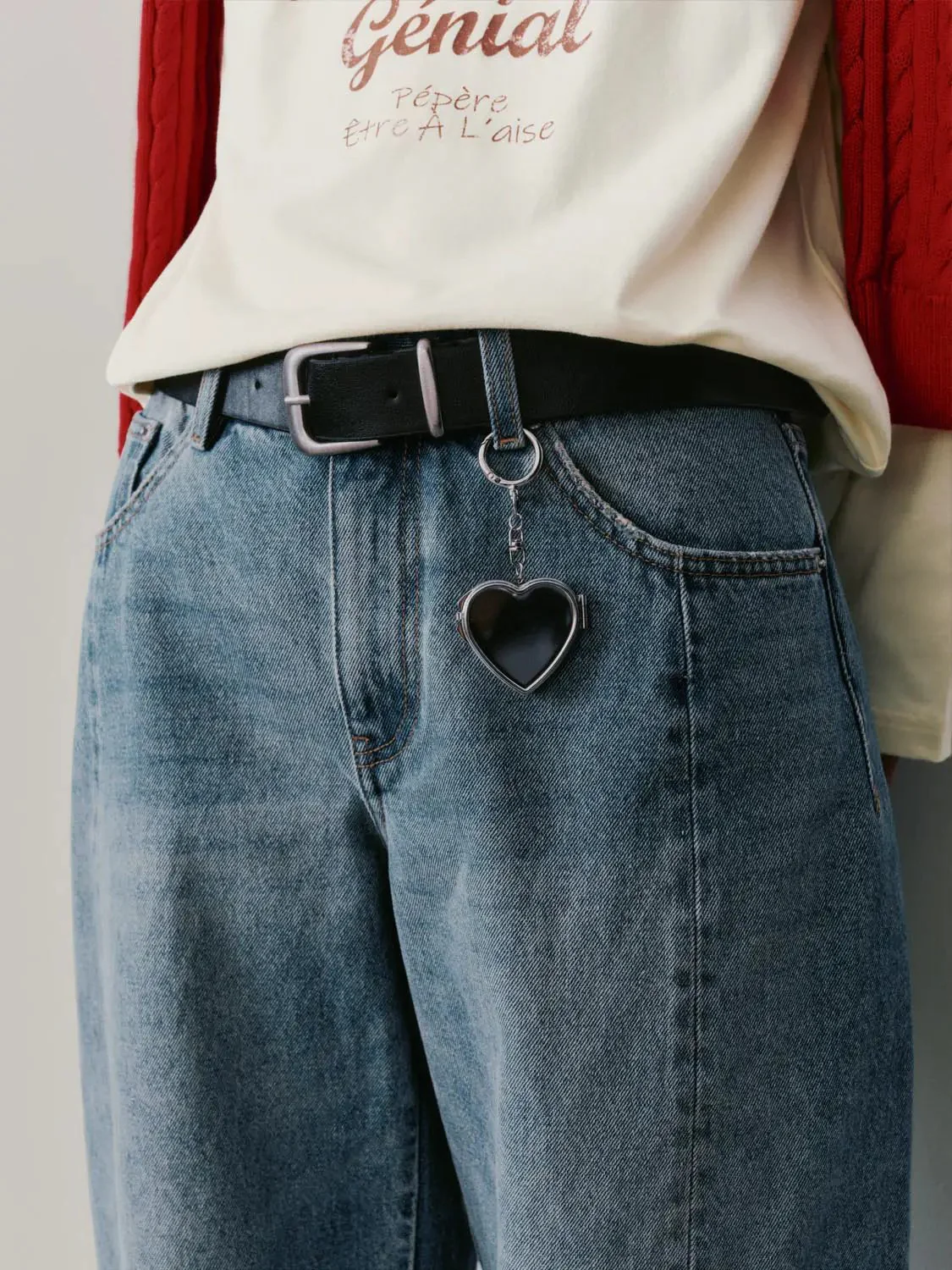 2734-belted-barrel-leg-jeans-5.webp Belted Barrel Leg Jeans