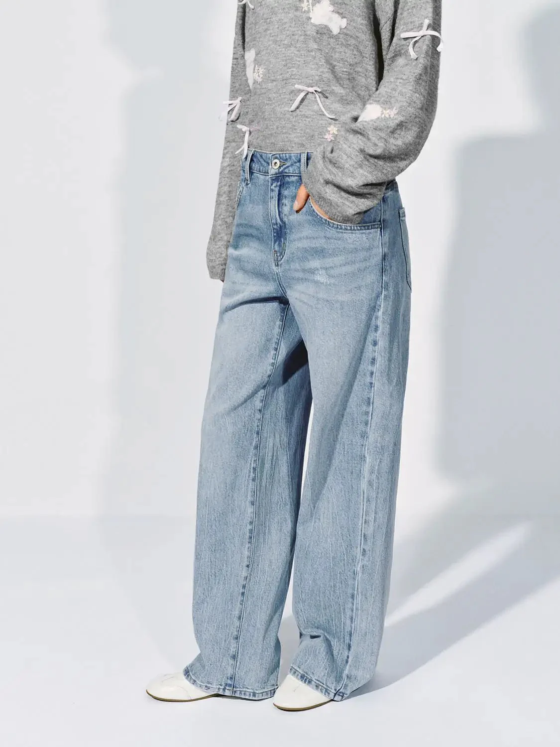 2775-wide-leg-jeans-3.webp Wide Leg Jeans