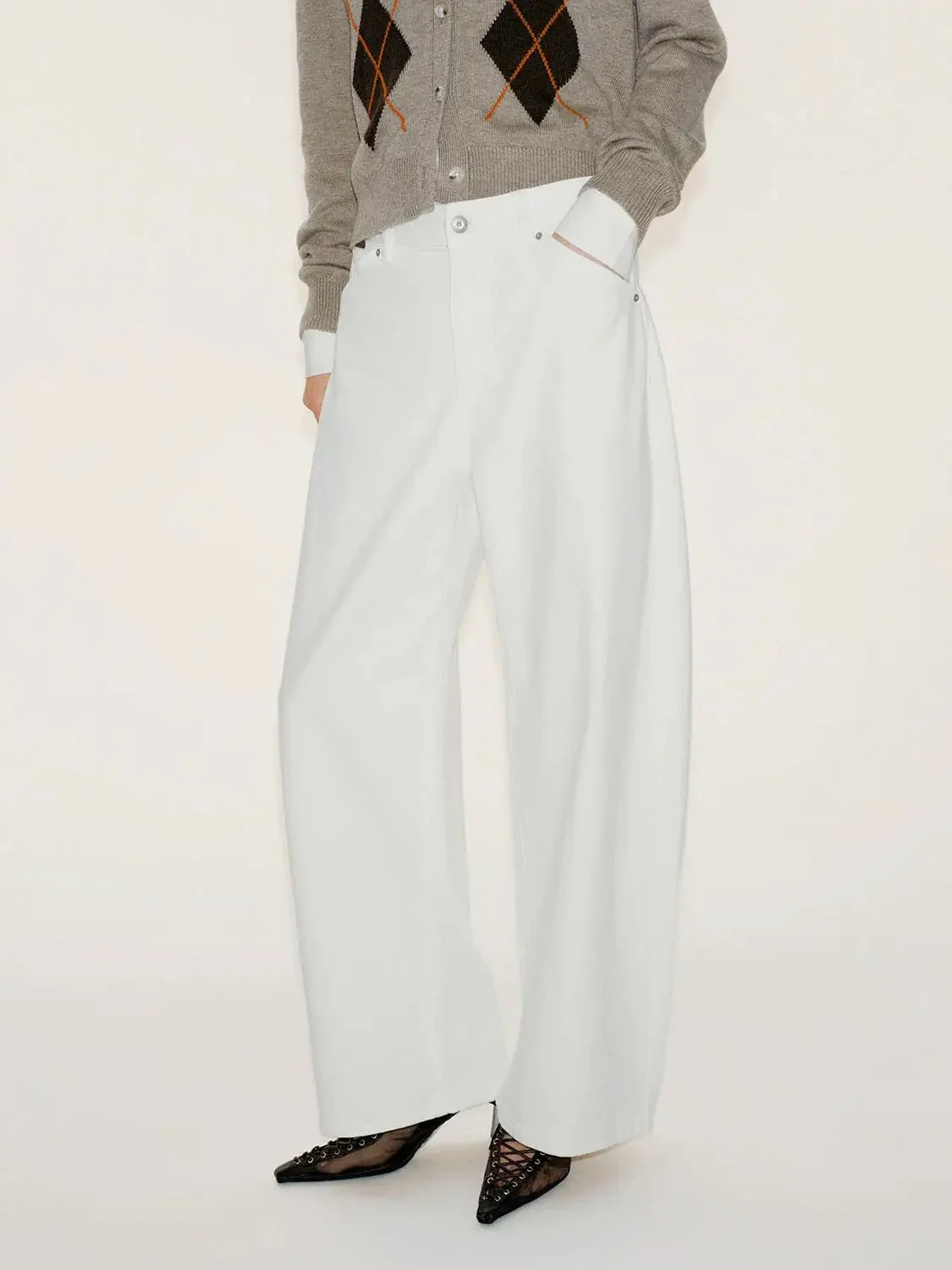 Barrel Leg Jeans