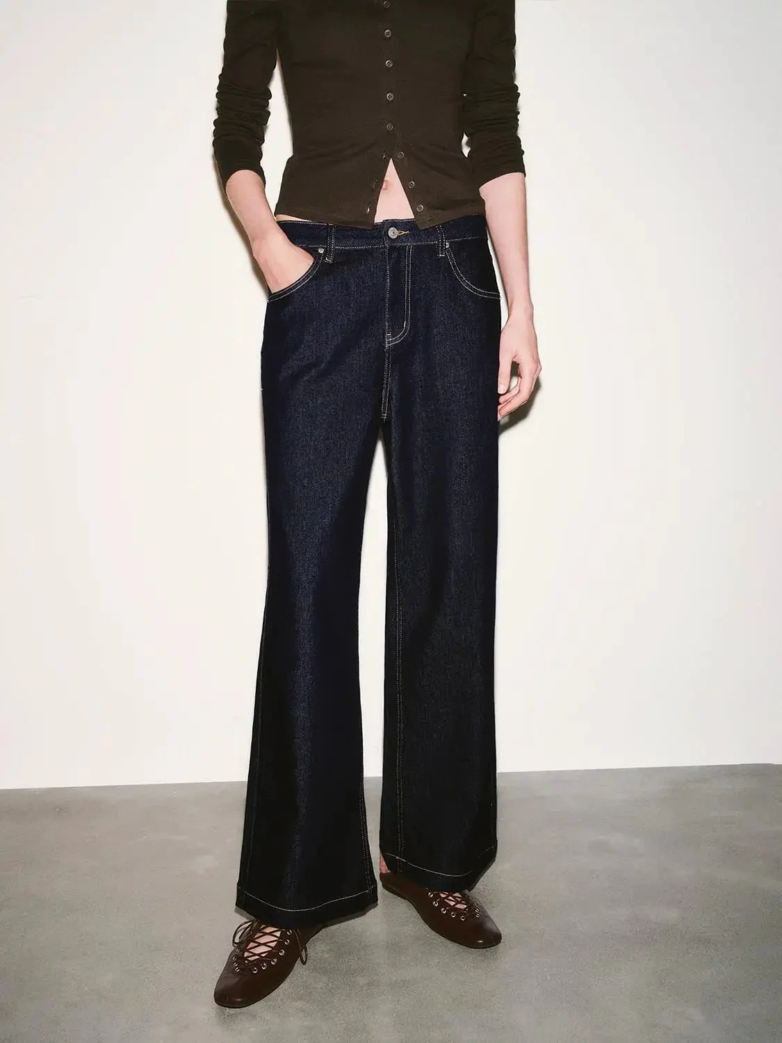2858-flare-leg-jeans-1.webp Flare Leg Jeans