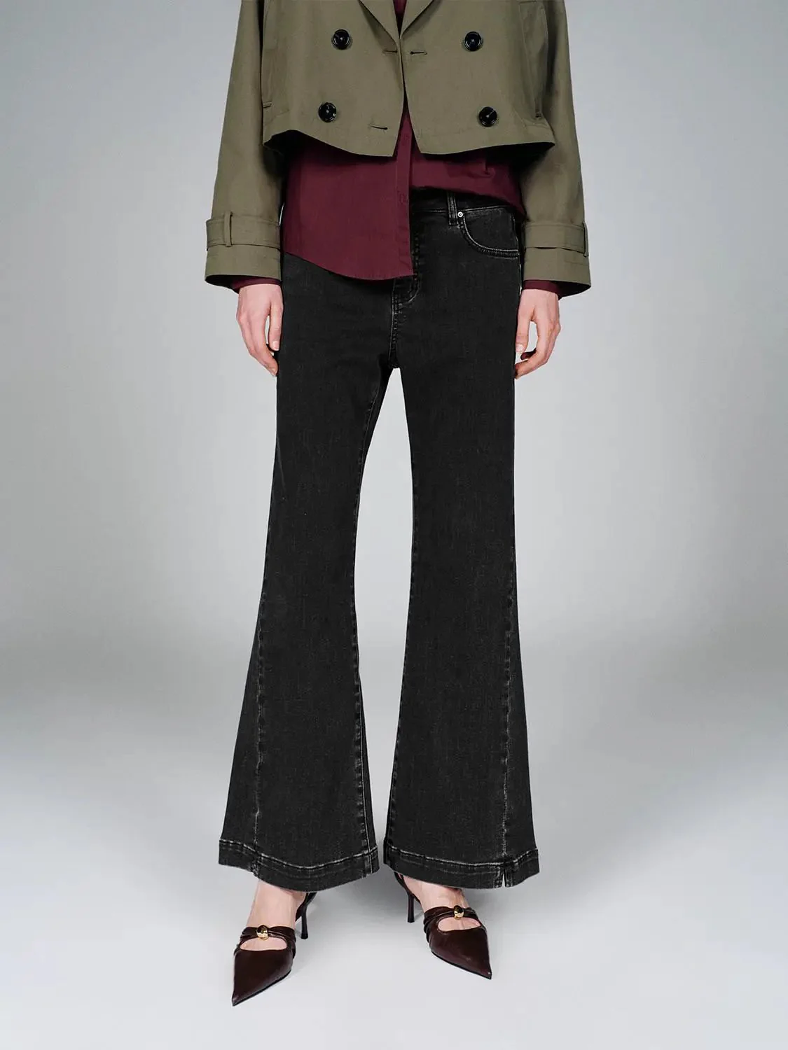 2865-flare-leg-jeans-1.webp Flare Leg Jeans