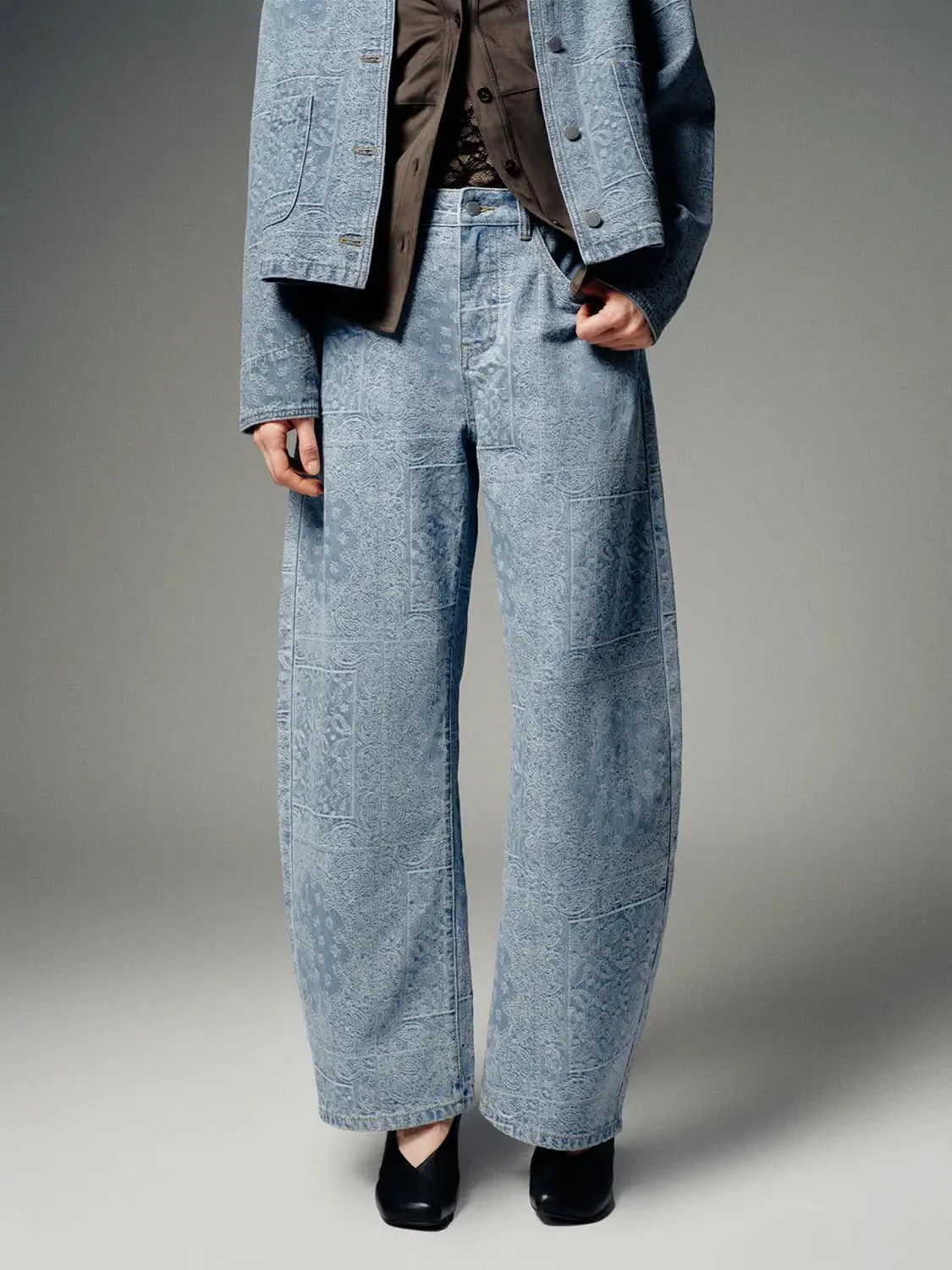 2964-printed-barrel-leg-jeans-9.webp Printed Barrel Leg Jeans