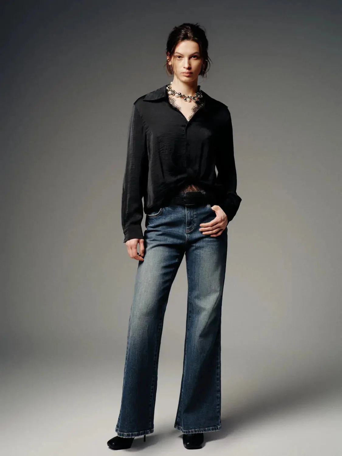 2992-belted-flare-leg-jeans-7.webp Belted Flare Leg Jeans