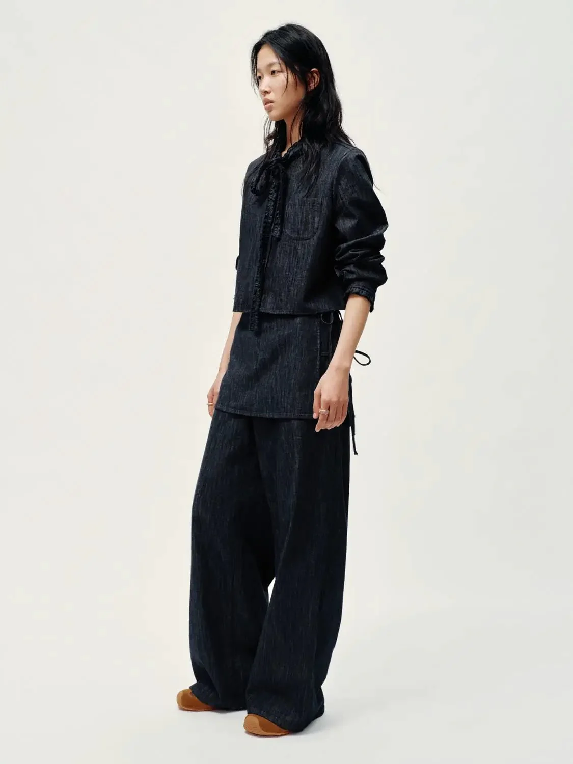 3025-ruffle-scarf-neck-denim-shirts-4.webp Ruffle Scarf Neck Denim Shirts