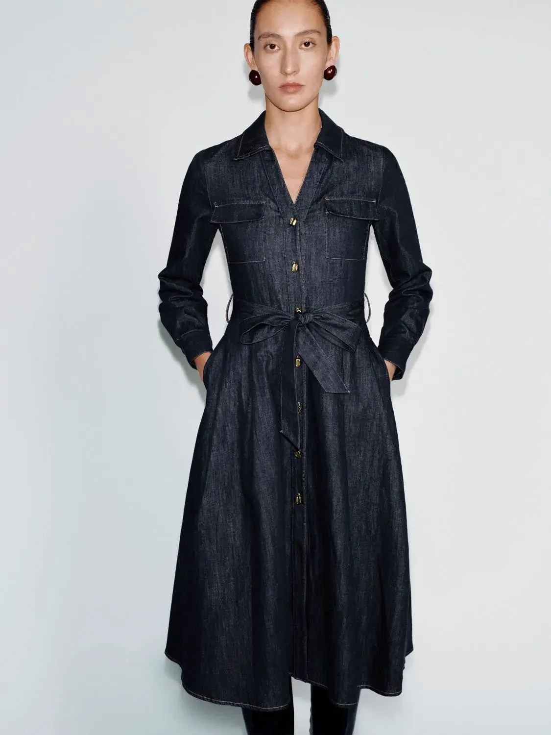 3031-collared-long-sleeve-denim-midi-dresses-5.webp Collared Long Sleeve Denim Midi Dresses