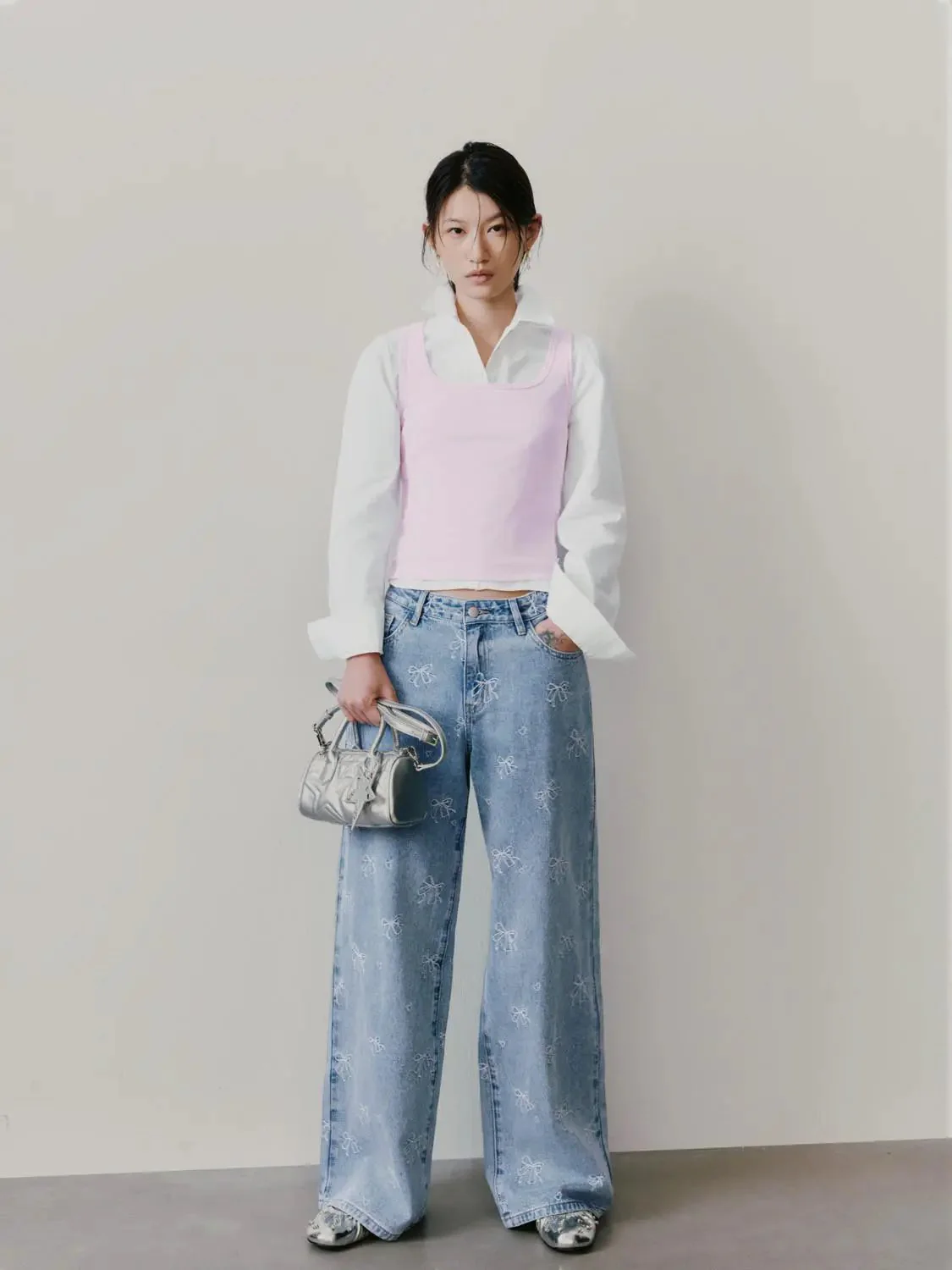 3071-bow-detail-wide-leg-jeans-4.webp Bow Detail Wide Leg Jeans