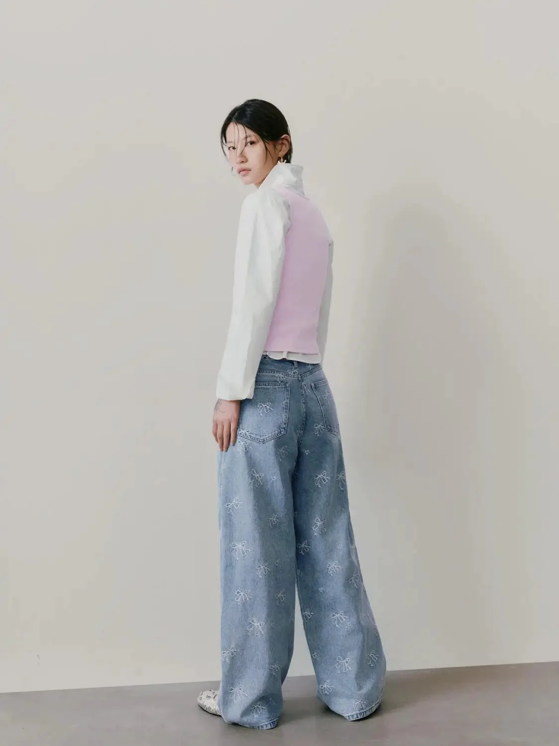 3071-bow-detail-wide-leg-jeans-6.webp Bow Detail Wide Leg Jeans