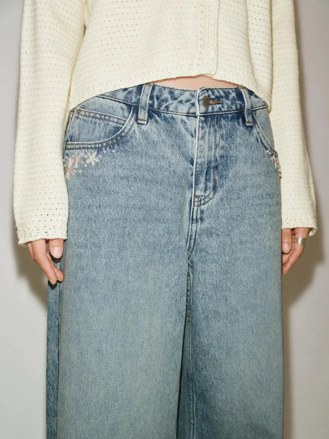 3078-wide-leg-jeans-4.webp Wide Leg Jeans
