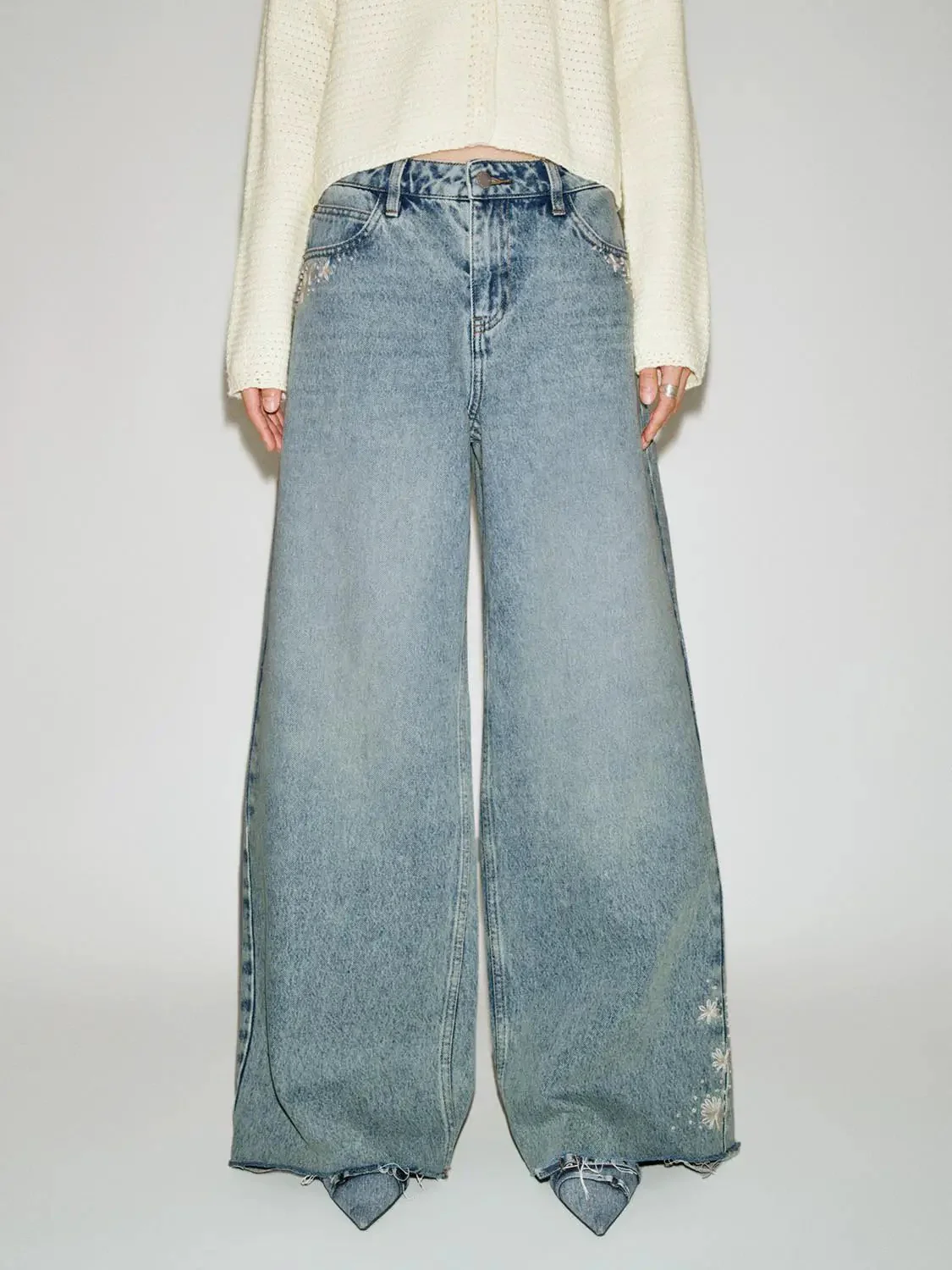 3078-wide-leg-jeans-9.webp Wide Leg Jeans