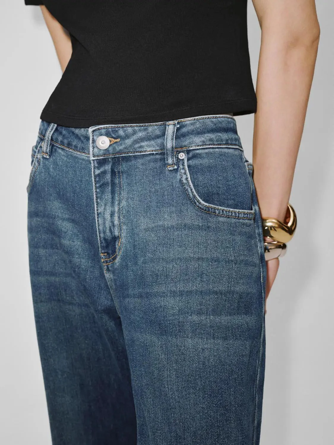 3116-stitch-detail-wide-leg-jeans-5.webp Stitch Detail Wide Leg Jeans