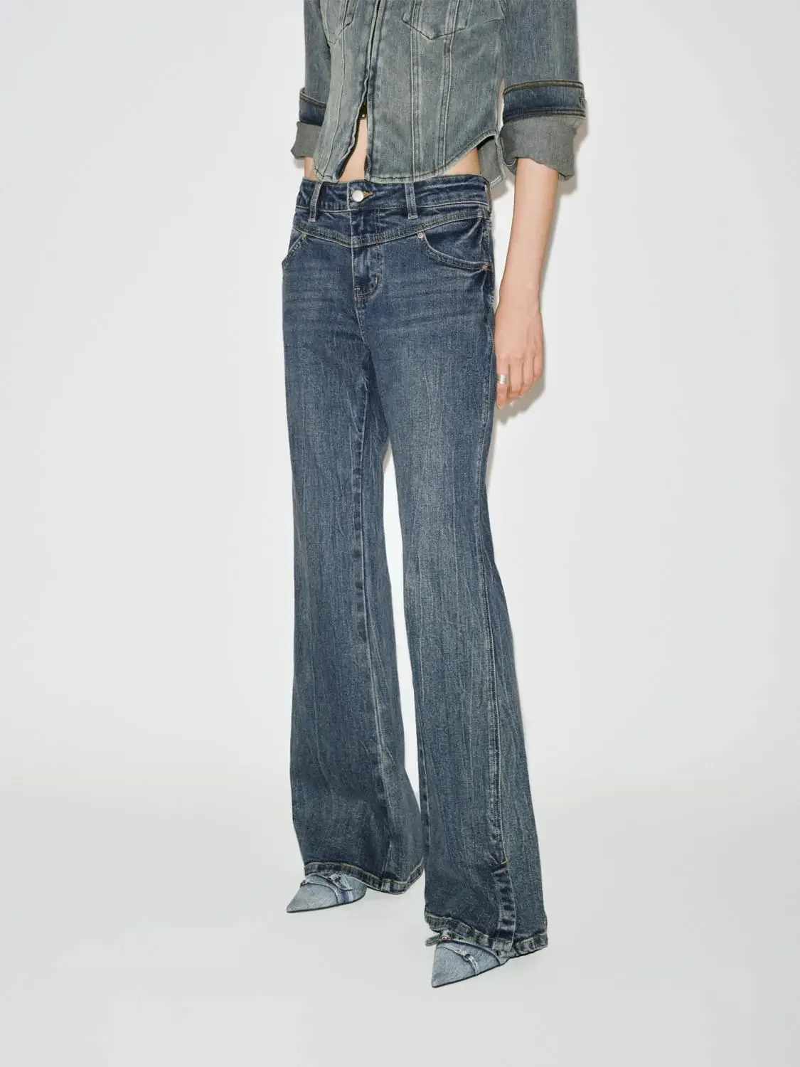 3135-flare-leg-jeans-3.webp Flare Leg Jeans