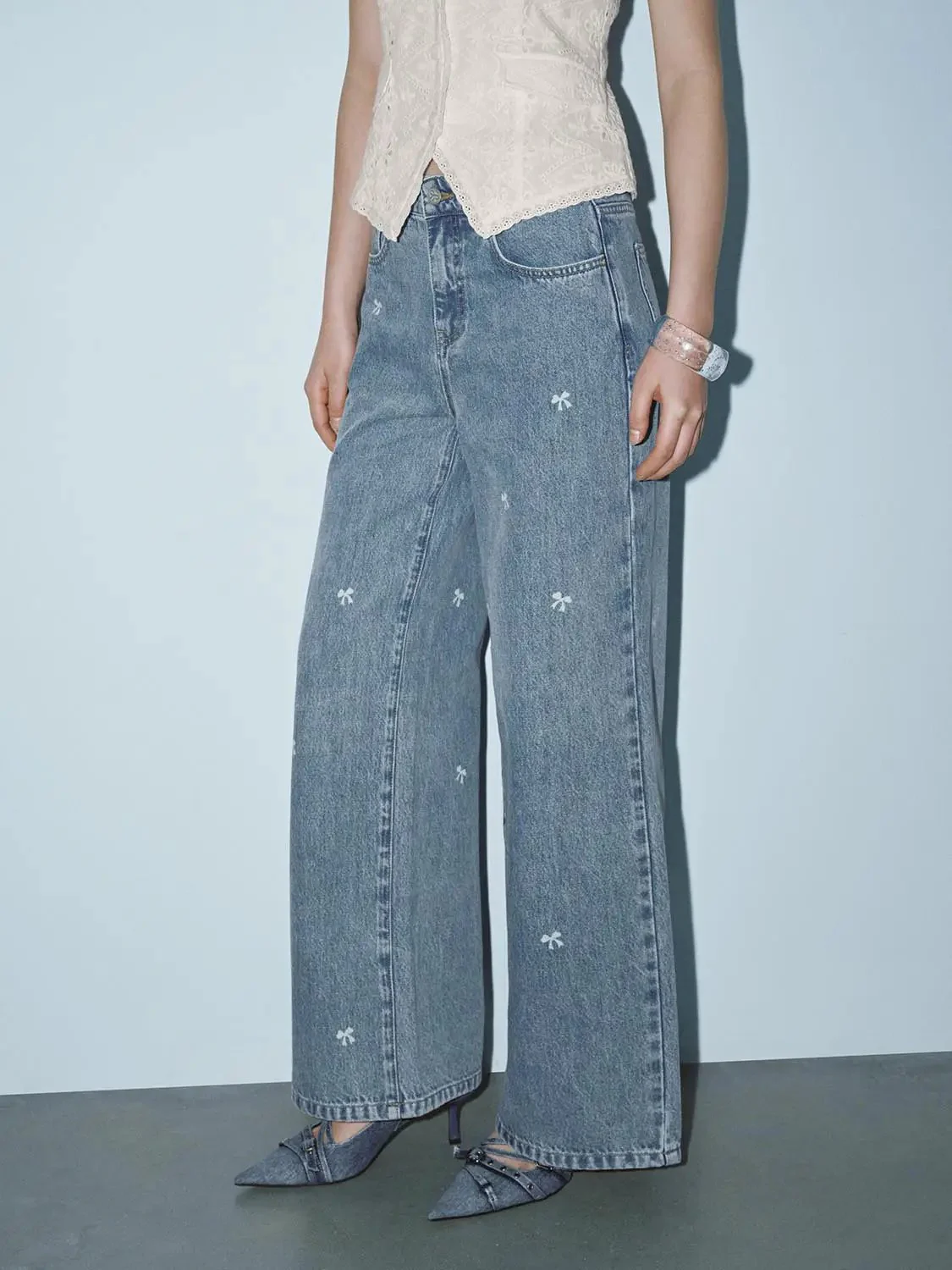 3181-embroidered-wide-leg-jeans-9.webp Embroidered Wide Leg Jeans