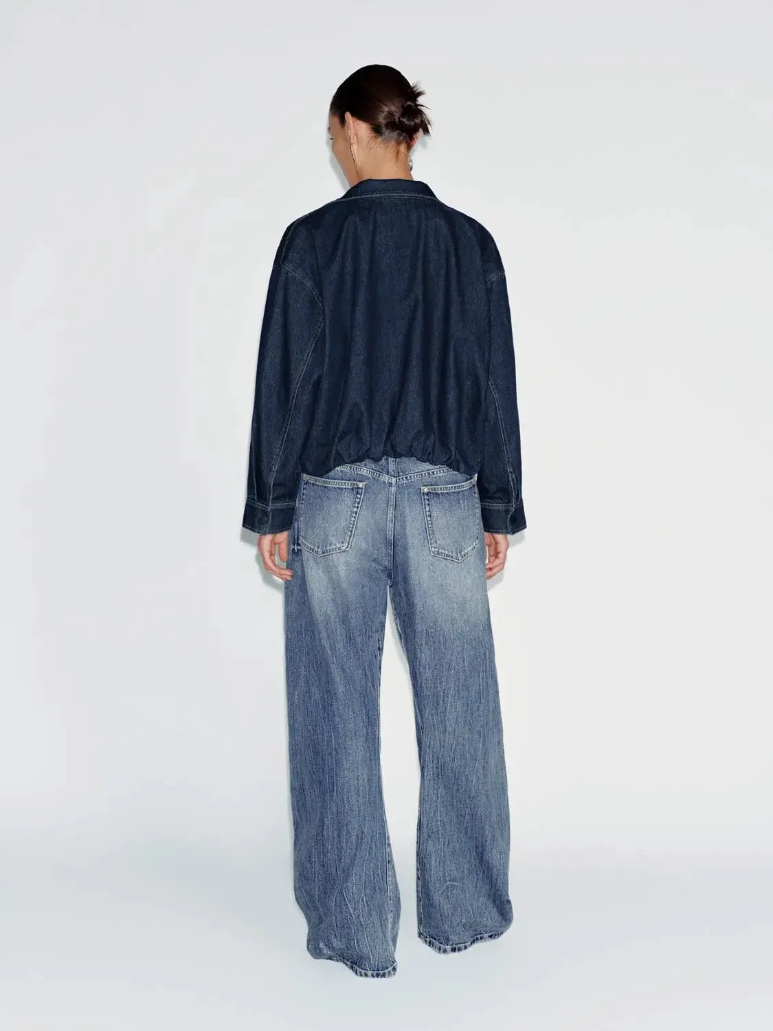 3221-mock-neck-loose-fit-denim-jackets-6.webp Mock Neck Loose Fit Denim Jackets