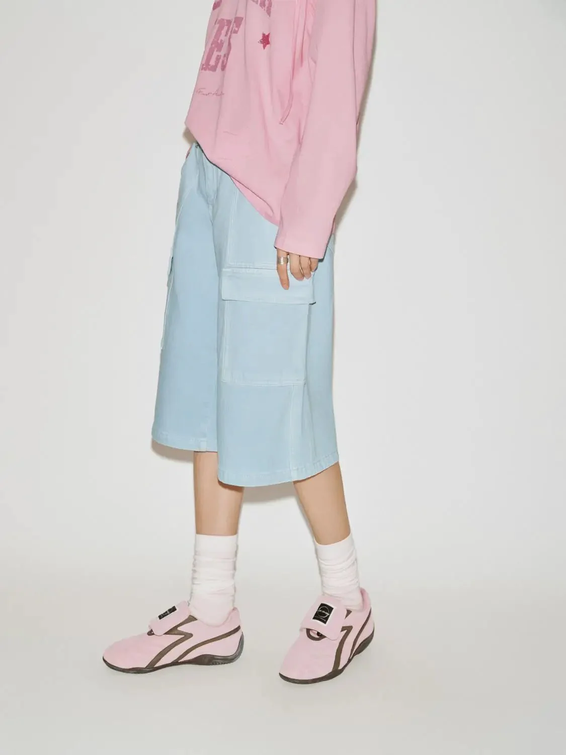3225-flap-pocket-wide-leg-denim-shorts-3.webp Flap Pocket Wide Leg Denim Shorts