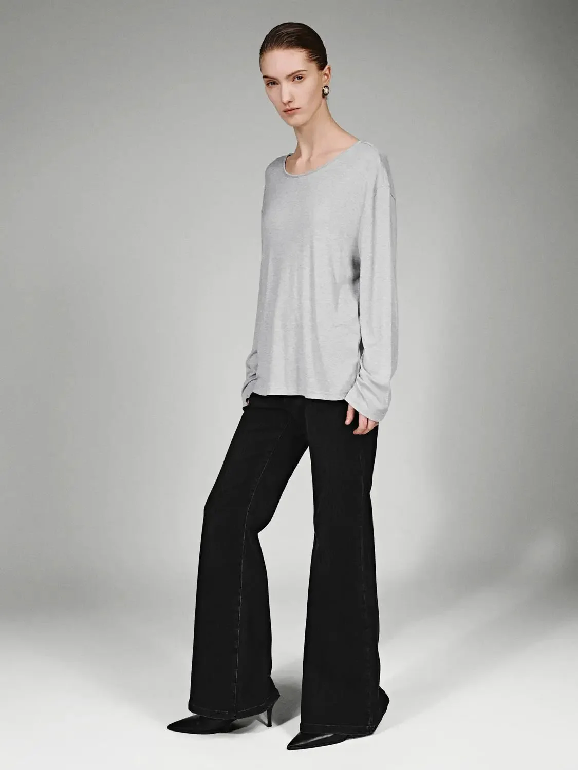 3283-skinny-fit-flare-leg-jeans-5.webp Skinny Fit Flare Leg Jeans
