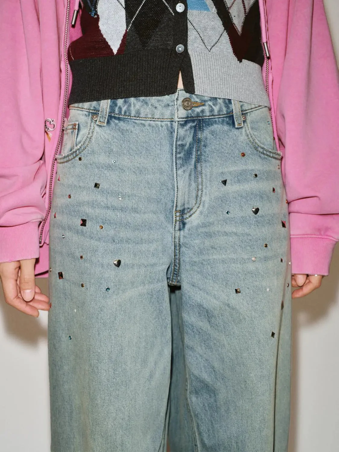 3304-studded-raw-detail-wide-leg-jeans-4.webp Studded Raw Detail Wide Leg Jeans