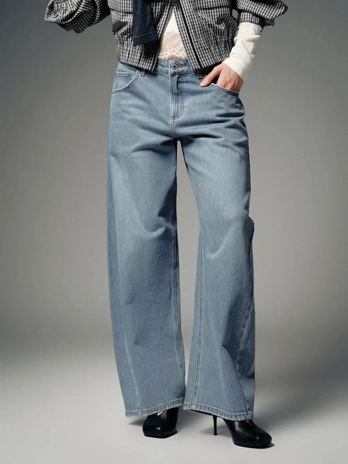3325-barrel-leg-jeans-1.webp Barrel Leg Jeans
