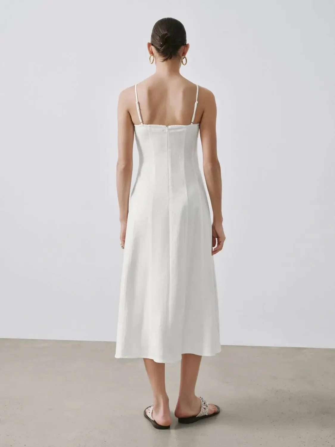 3338-strappy-seamed-denim-midi-dresses-6.webp Strappy Seamed Denim Midi Dresses