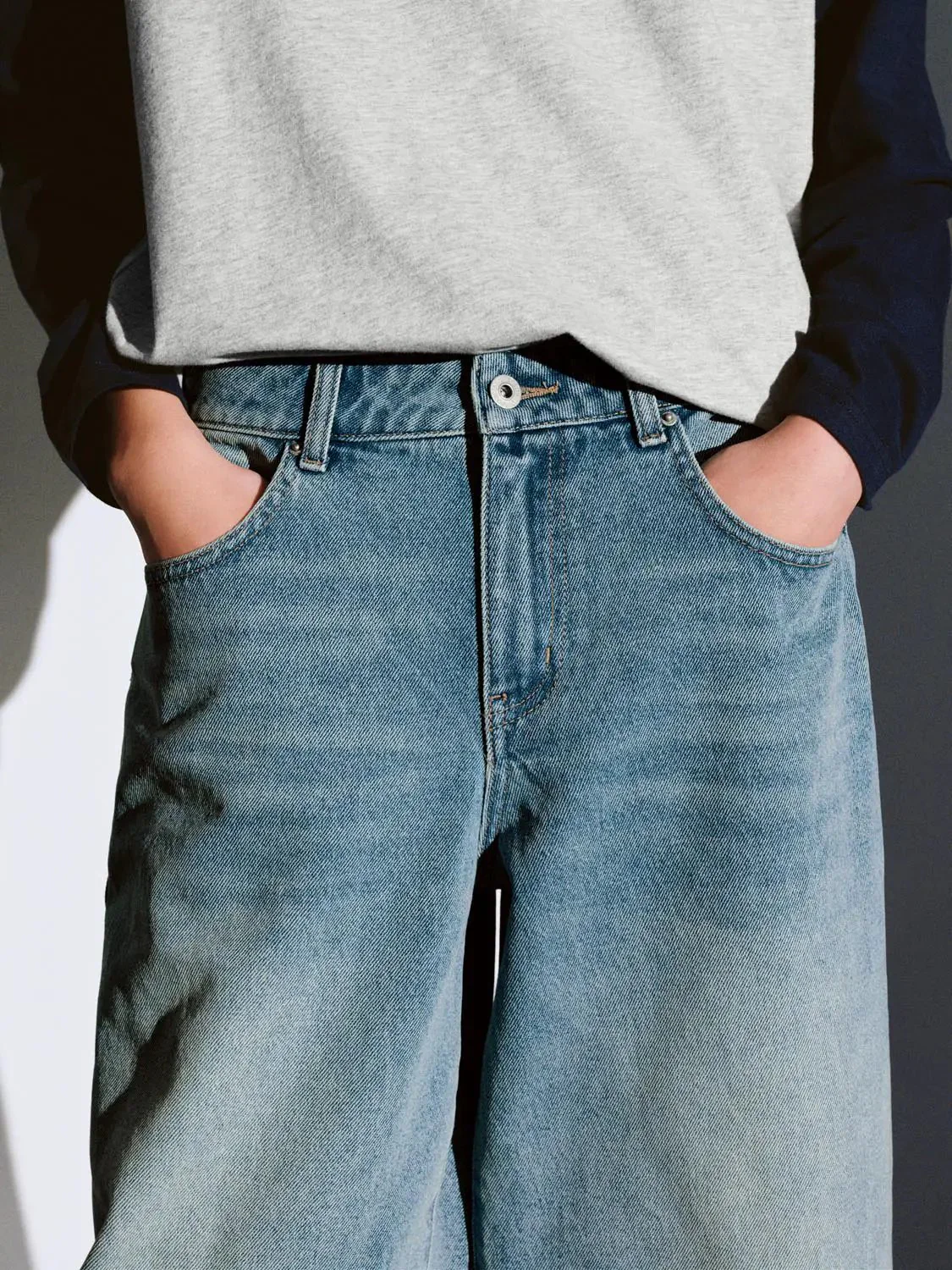 3363-washed-cotton-denim-wide-leg-everyday-wear-shorts-4.webp Washed Cotton Denim Wide Leg Everyday Wear Shorts