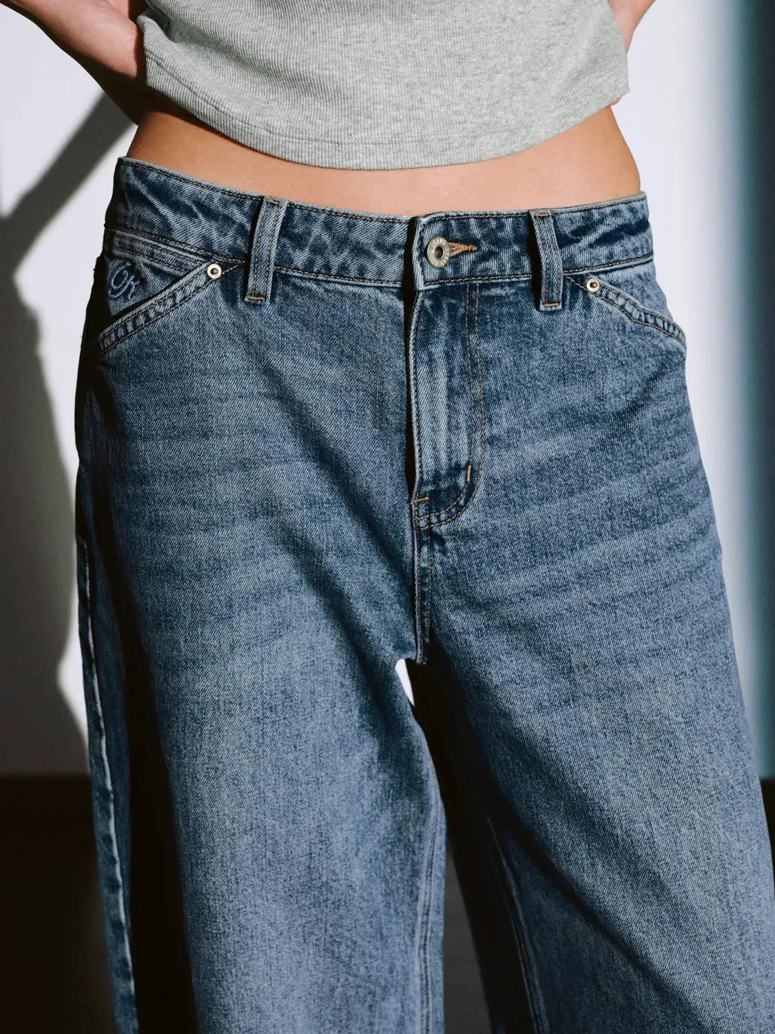 3370-barrel-leg-jeans-4.webp Barrel Leg Jeans