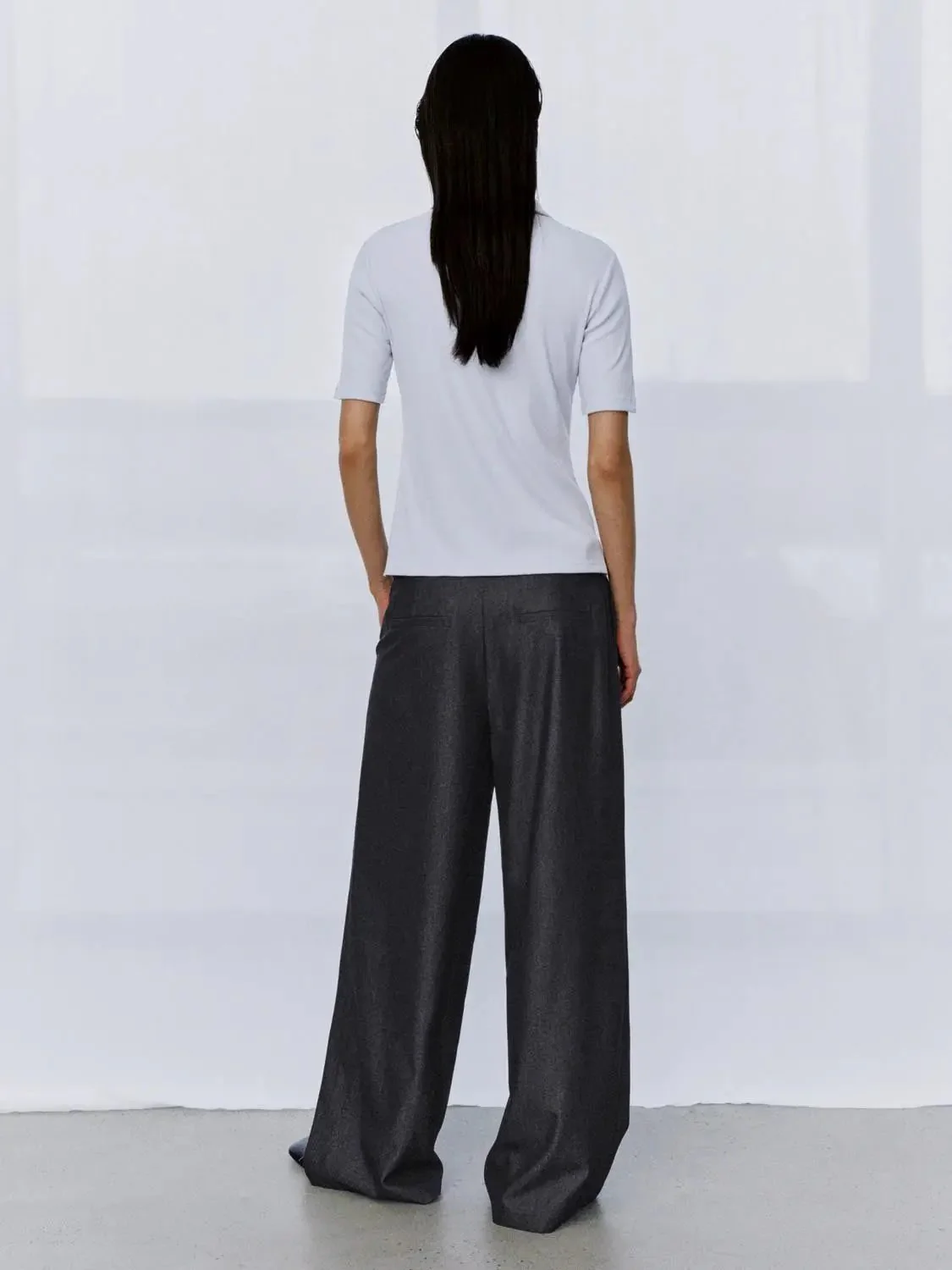 3376-pleated-wide-leg-jeans-4.webp Pleated Wide Leg Jeans