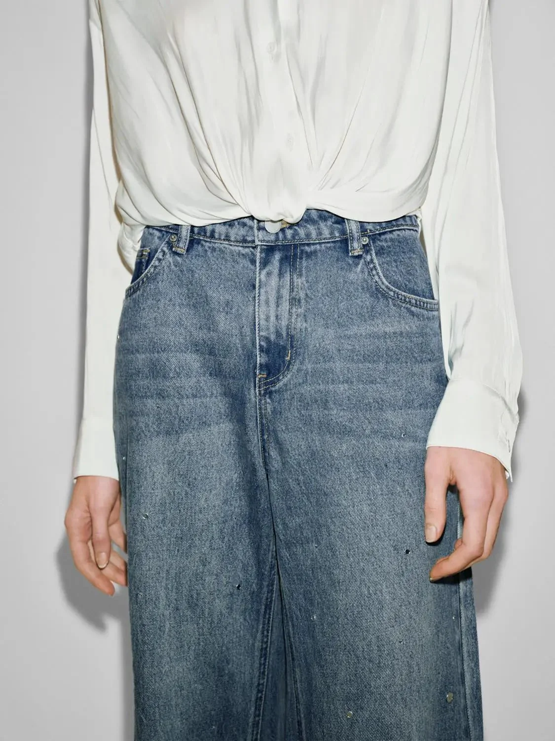 3383-flare-leg-jeans-4.webp Flare Leg Jeans