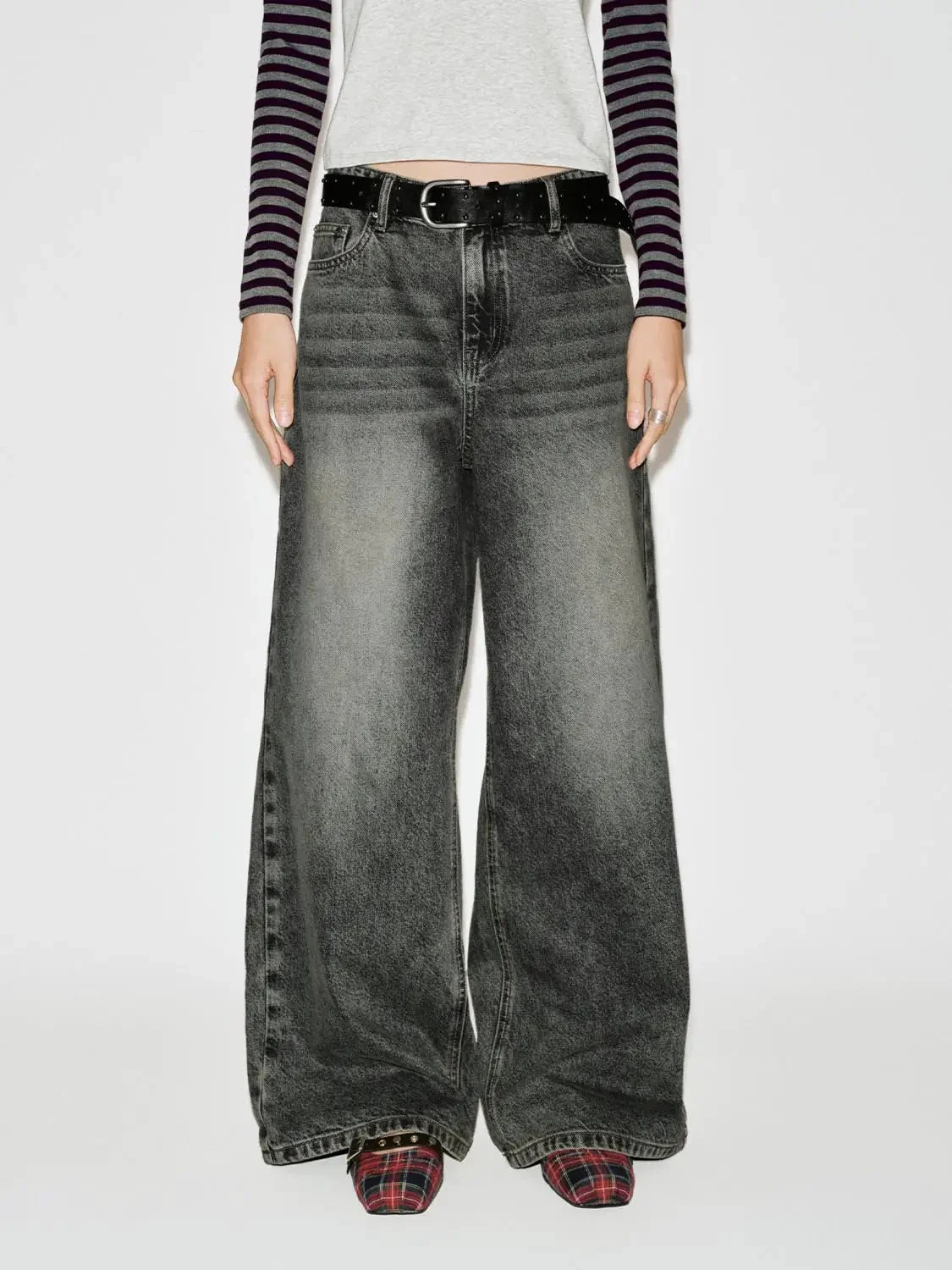3395-belted-washed-wide-leg-jeans-1.webp Belted Washed Wide Leg Jeans