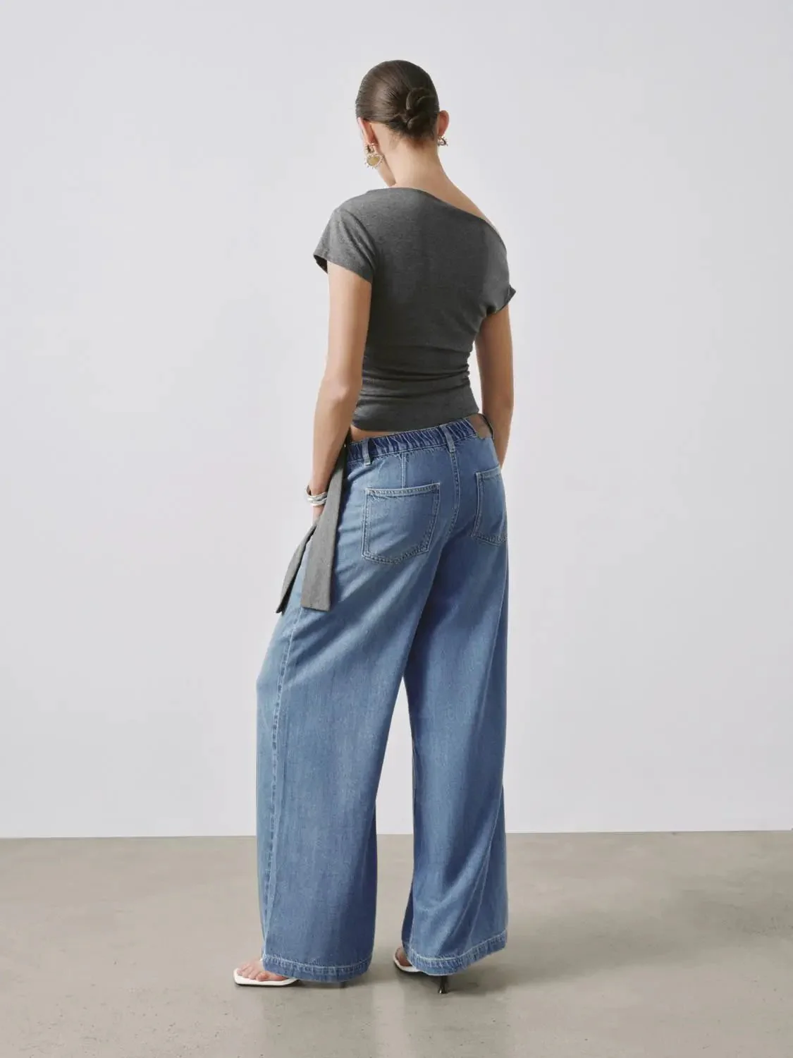 3402-flare-leg-jeans-4.webp Flare Leg Jeans
