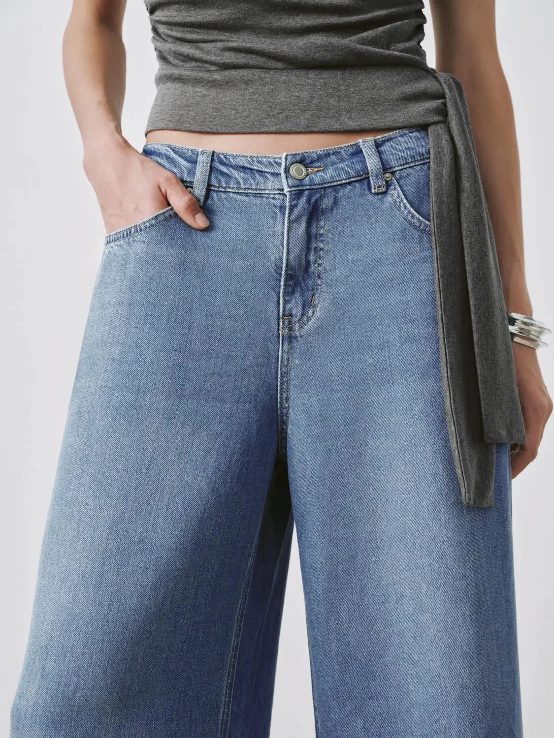 3402-flare-leg-jeans-5.webp Flare Leg Jeans