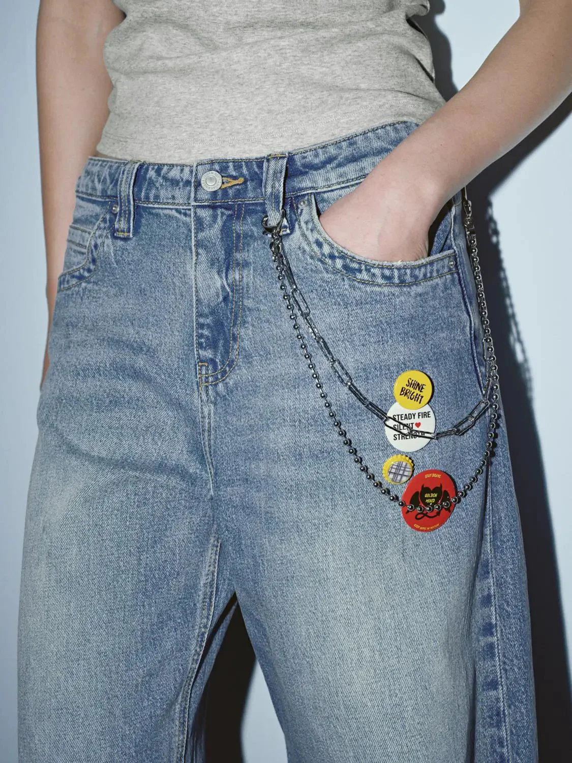 3416-chain-detail-barrel-leg-jeans-5.webp Chain Detail Barrel Leg Jeans