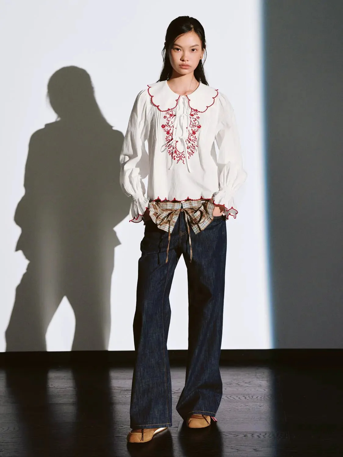 3430-check-overlay-spliced-flare-leg-jeans-7.webp Check Overlay Spliced Flare Leg Jeans