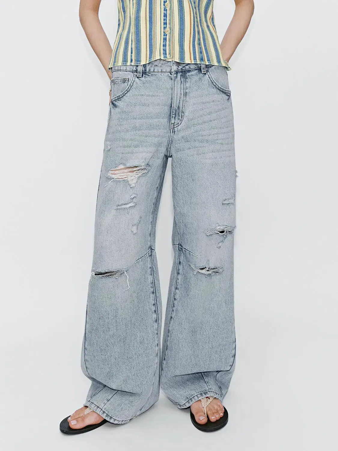 3437-raw-detail-wide-leg-jeans-1.webp Raw Detail Wide Leg Jeans