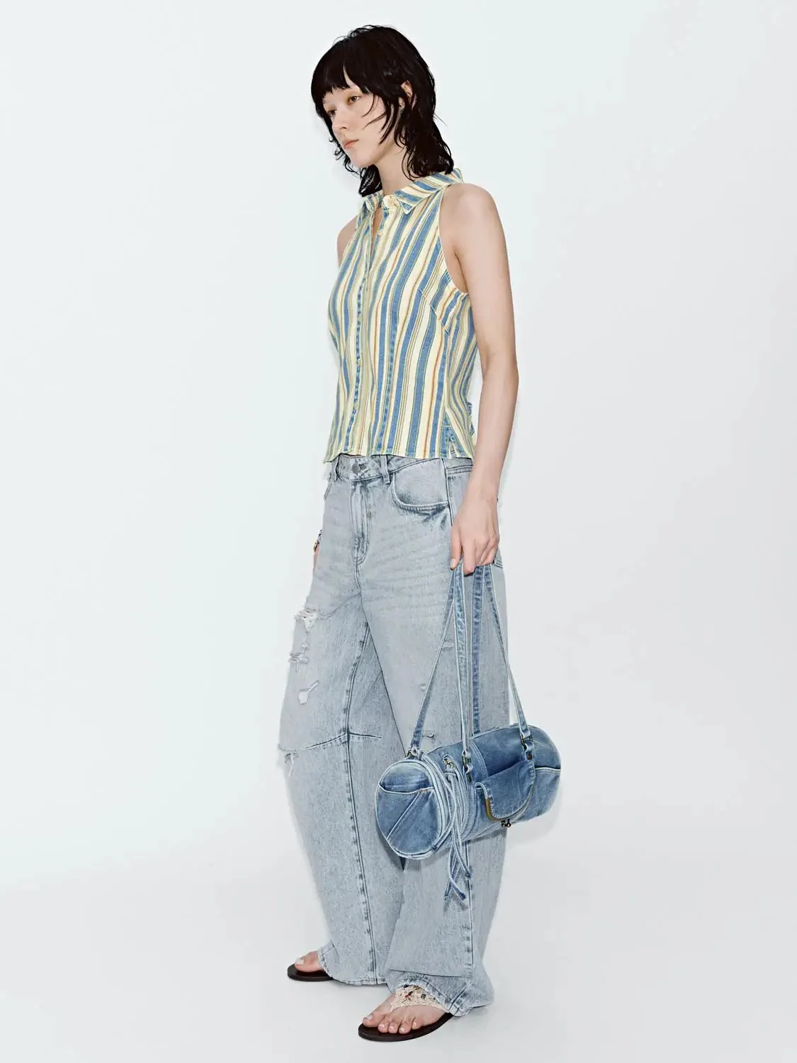 3437-raw-detail-wide-leg-jeans-7.webp Raw Detail Wide Leg Jeans