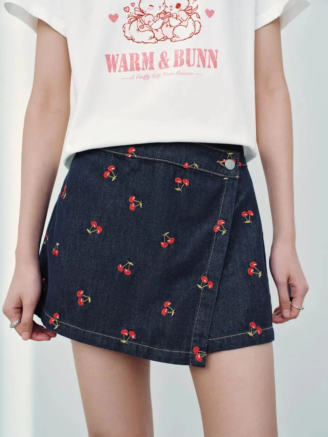 3443-cherry-printed-denim-mini-skorts-5.webp Cherry Printed Denim Mini Skorts
