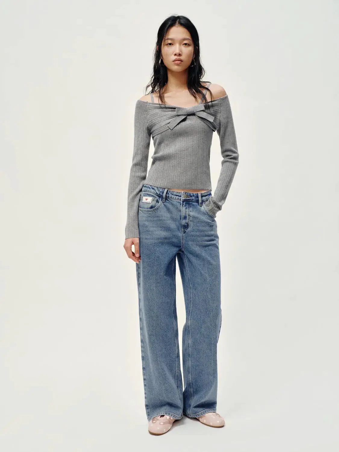 3485-embroidered-straight-leg-jeans-7.webp Embroidered Straight Leg Jeans