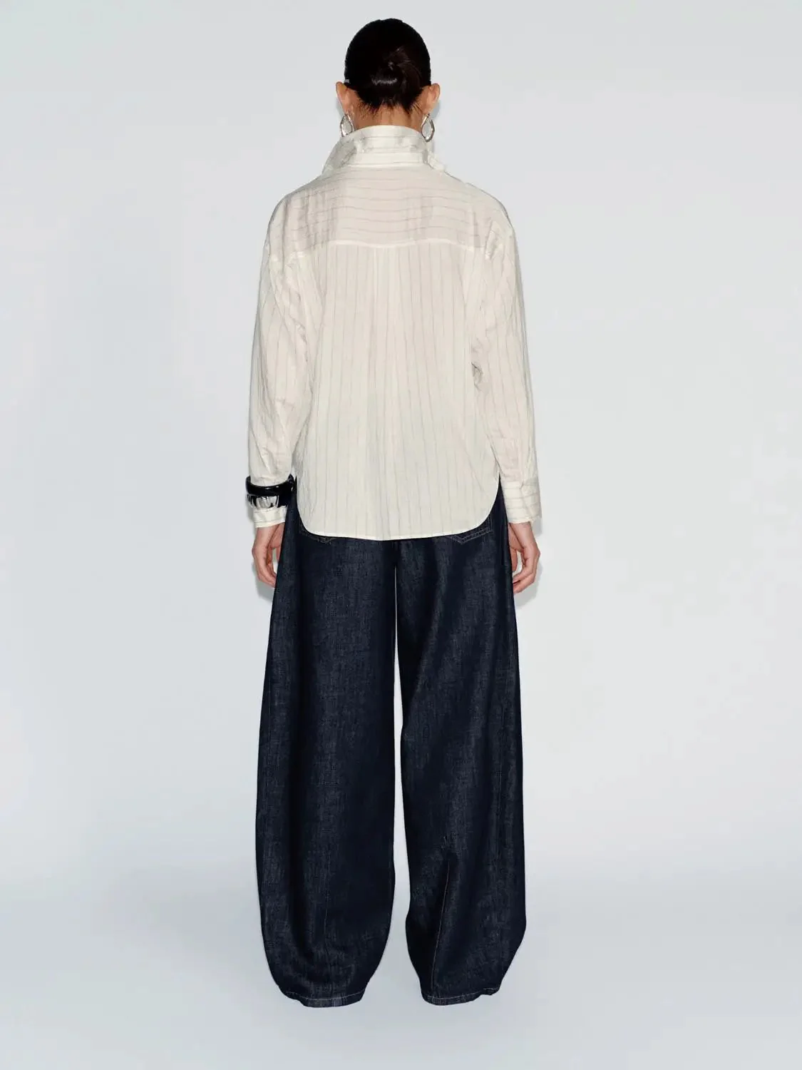 3564-belted-barrel-leg-jeans-4.webp Belted Barrel Leg Jeans