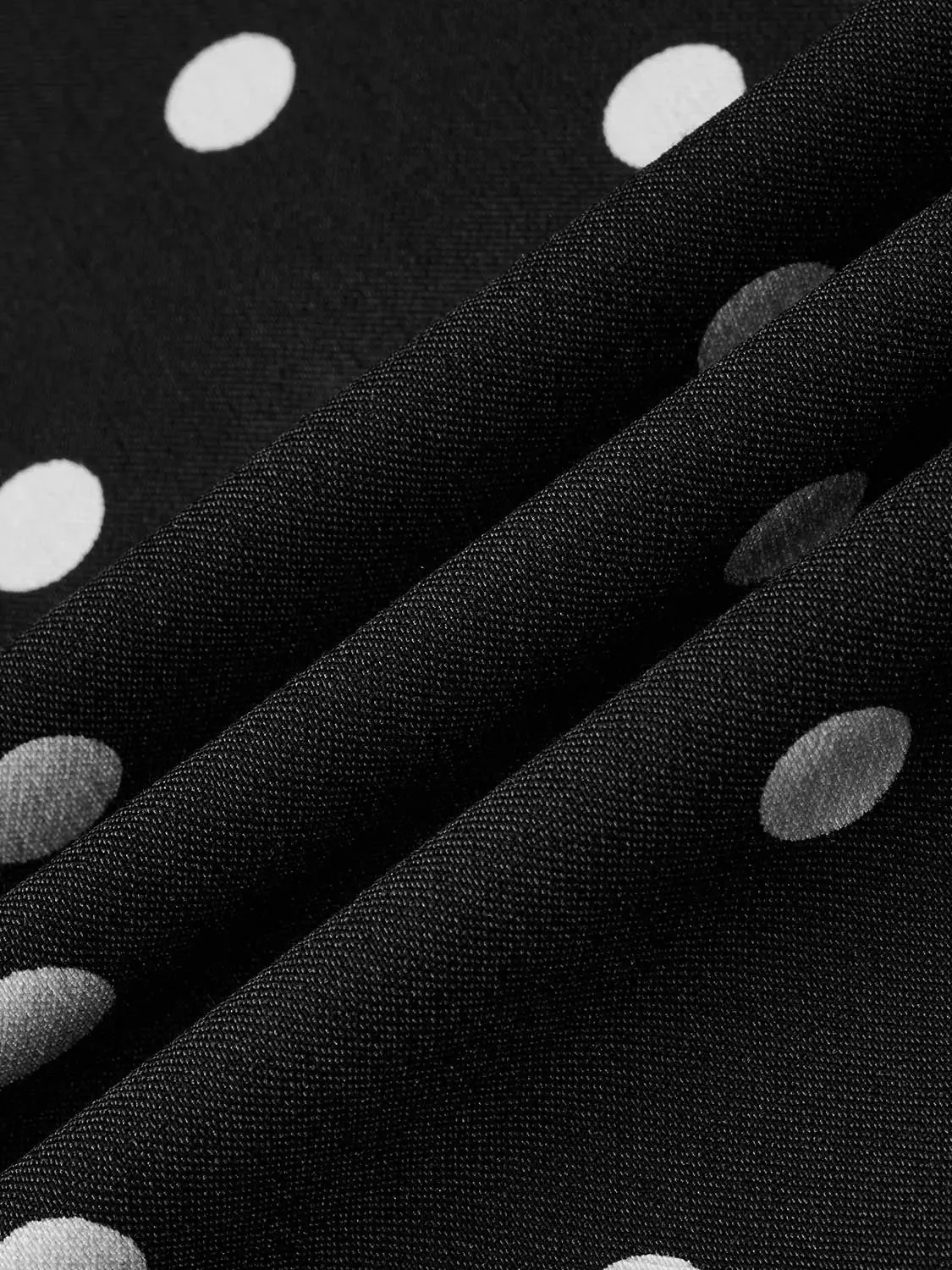 36-polka-dot-halter-neck-a-line-midi-cotton-dresses-4.webp Polka Dot Halter Neck A-Line Midi Cotton Dresses