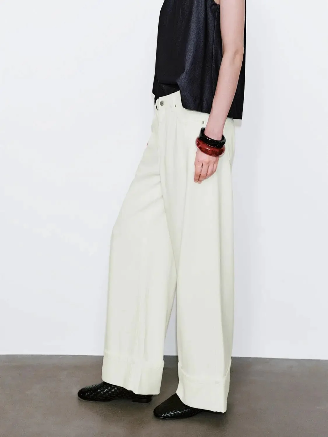 3797-wide-leg-jeans-3.webp Wide Leg Jeans