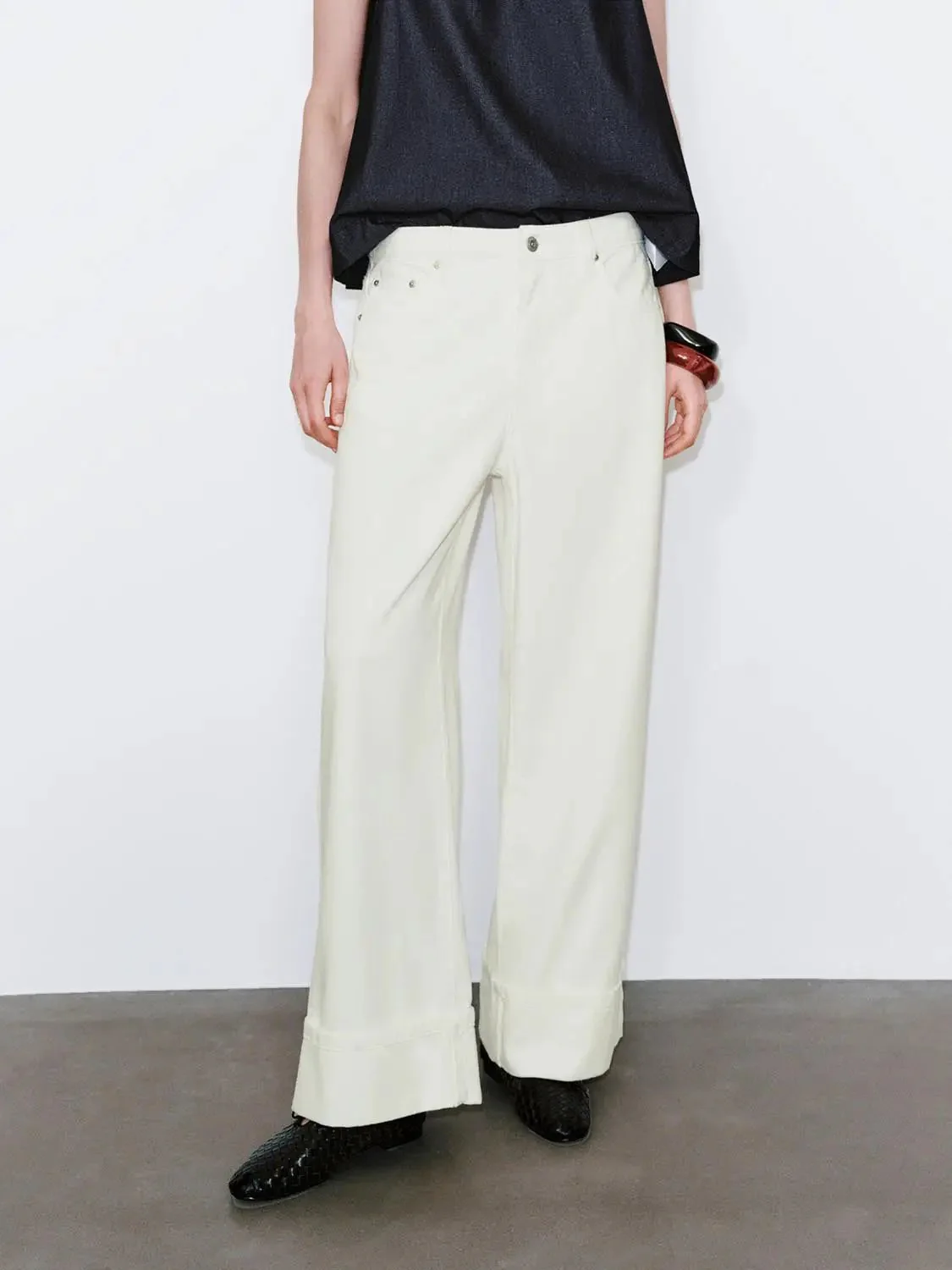 3797-wide-leg-jeans-9.webp Wide Leg Jeans