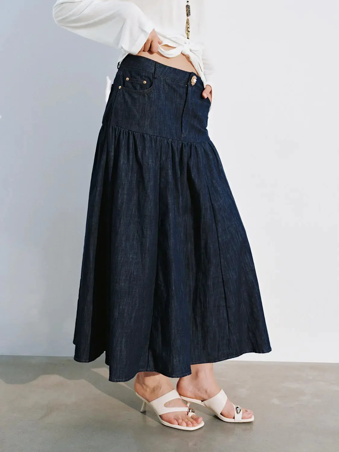 3810-elegant-cotton-denim-midi-ruffle-tiered-skirts-3.webp Elegant Cotton Denim Midi Ruffle Tiered Skirts