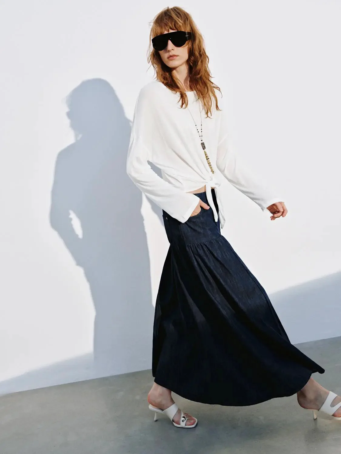 3810-elegant-cotton-denim-midi-ruffle-tiered-skirts-6.webp Elegant Cotton Denim Midi Ruffle Tiered Skirts