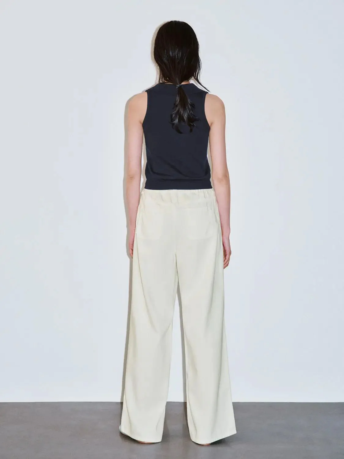 3855-patch-pocket-wide-leg-jeans-7.webp Patch Pocket Wide Leg Jeans