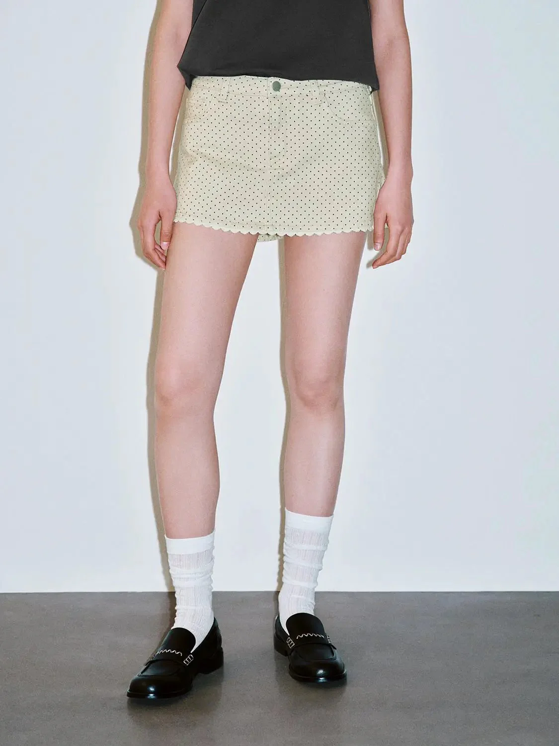 3868-polka-dotted-denim-shorts-9.webp Polka Dotted Denim Shorts
