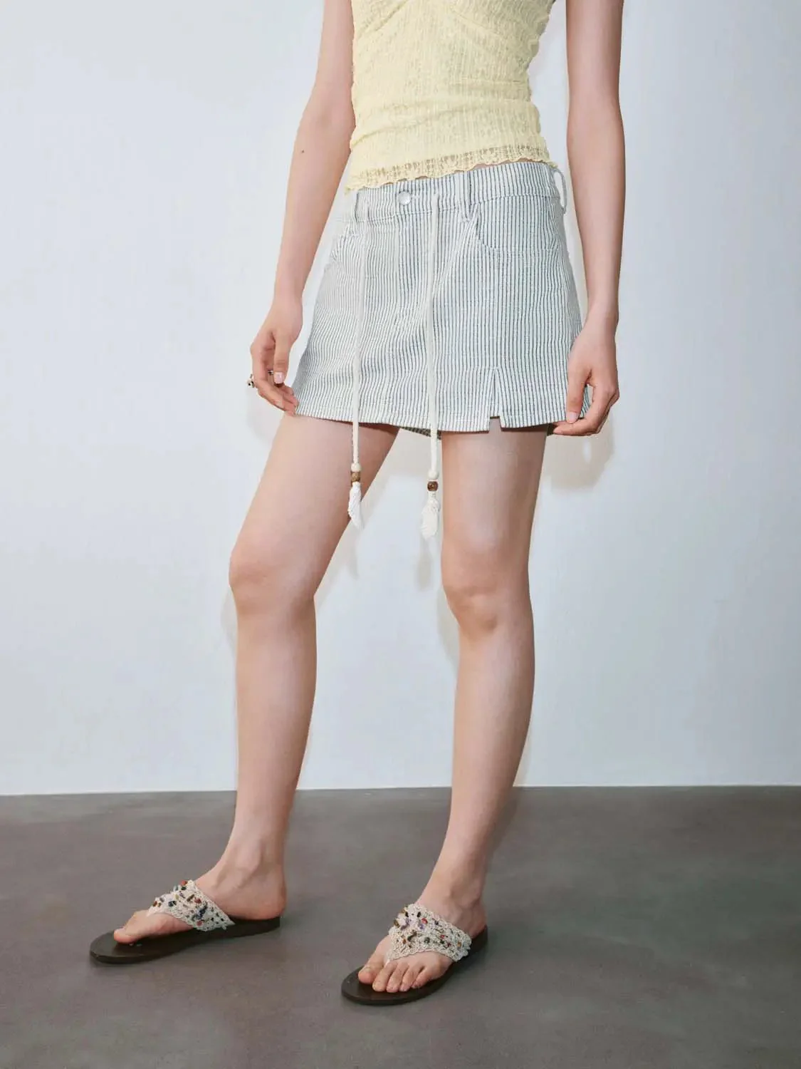 3909-drawstring-striped-denim-mini-shorts-3.webp Drawstring Striped Denim Mini Shorts