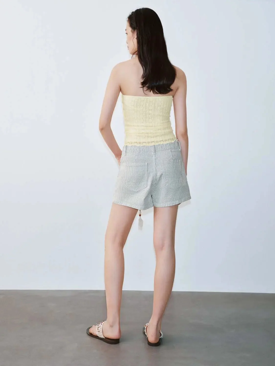 3909-drawstring-striped-denim-mini-shorts-7.webp Drawstring Striped Denim Mini Shorts