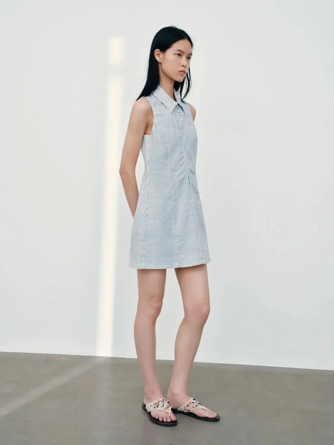 3916-polo-neck-sleeveless-striped-denim-mini-dresses-4.webp Polo Neck Sleeveless Striped Denim Mini Dresses