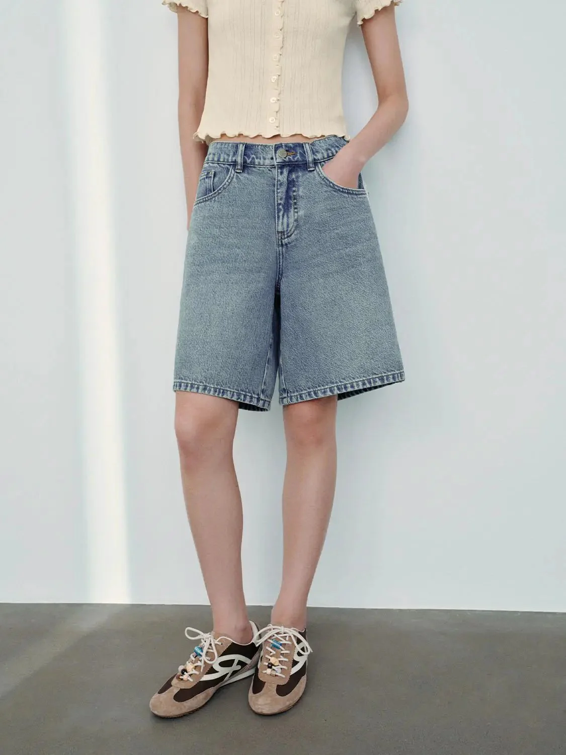 3949-wide-leg-denim-shorts-1.webp Wide Leg Denim Shorts